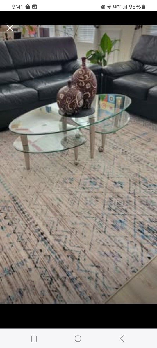 Mordern Glass Coffee Table