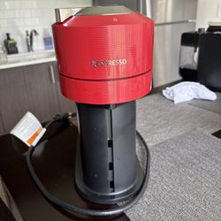 Nespresso Cafe Machine. Barely Used In Like New Condition. 