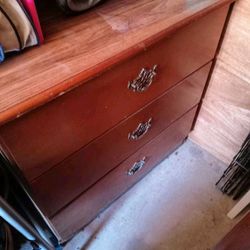 3 Drawer Wood Dresser