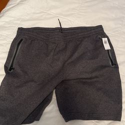Dynamic Fleece Shorts
