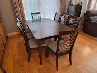 Dining Room Set - Free