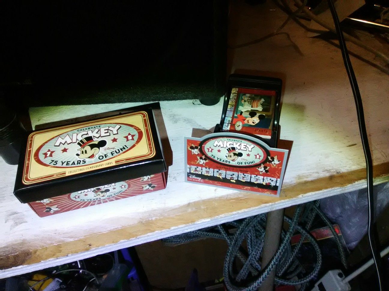 75 years, Mickey mouse 2004 upper deck card set