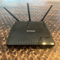 Netgear AC1750 Router 