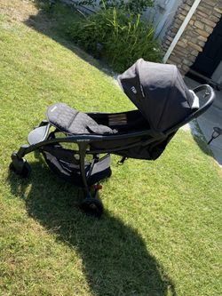 Beberoad R2 Lightweight Baby Stroller, Drak Grey