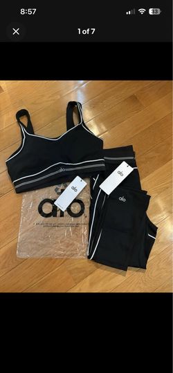 Alo Yoga Set