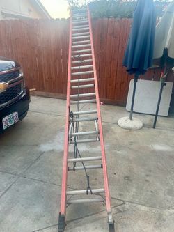 Heavy Duty commercial extension ladder
