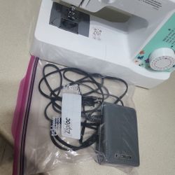 Brother Gx3700 SEWING Machine NEW 