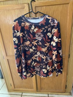 New! Floral Top. Read description for details and location.