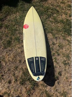 RS Surfboard 5’7