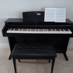 Digital Piano

