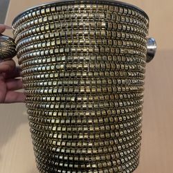 Champagne Tub Gold