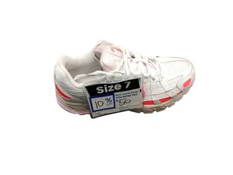 Nike Cv3033-100 Multi-color