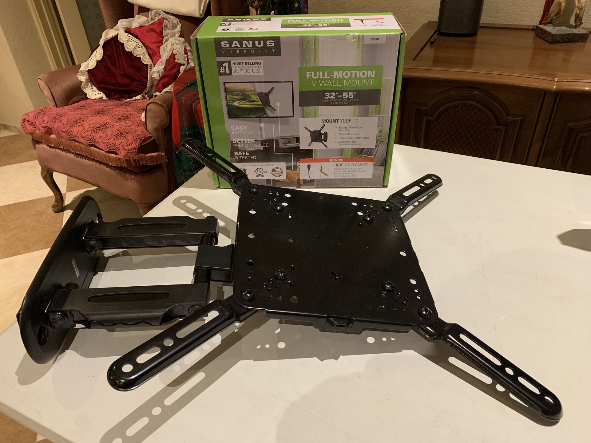 SANUS TELEVISION WALL MOUNT