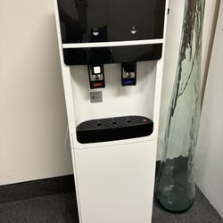 Water Dispenser 