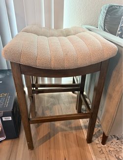 2 bar Stools