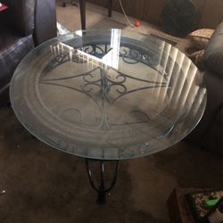 Coffee table and end table