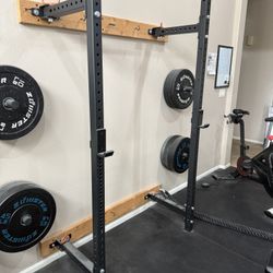 Convertible squat rack