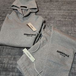 Essentials Set