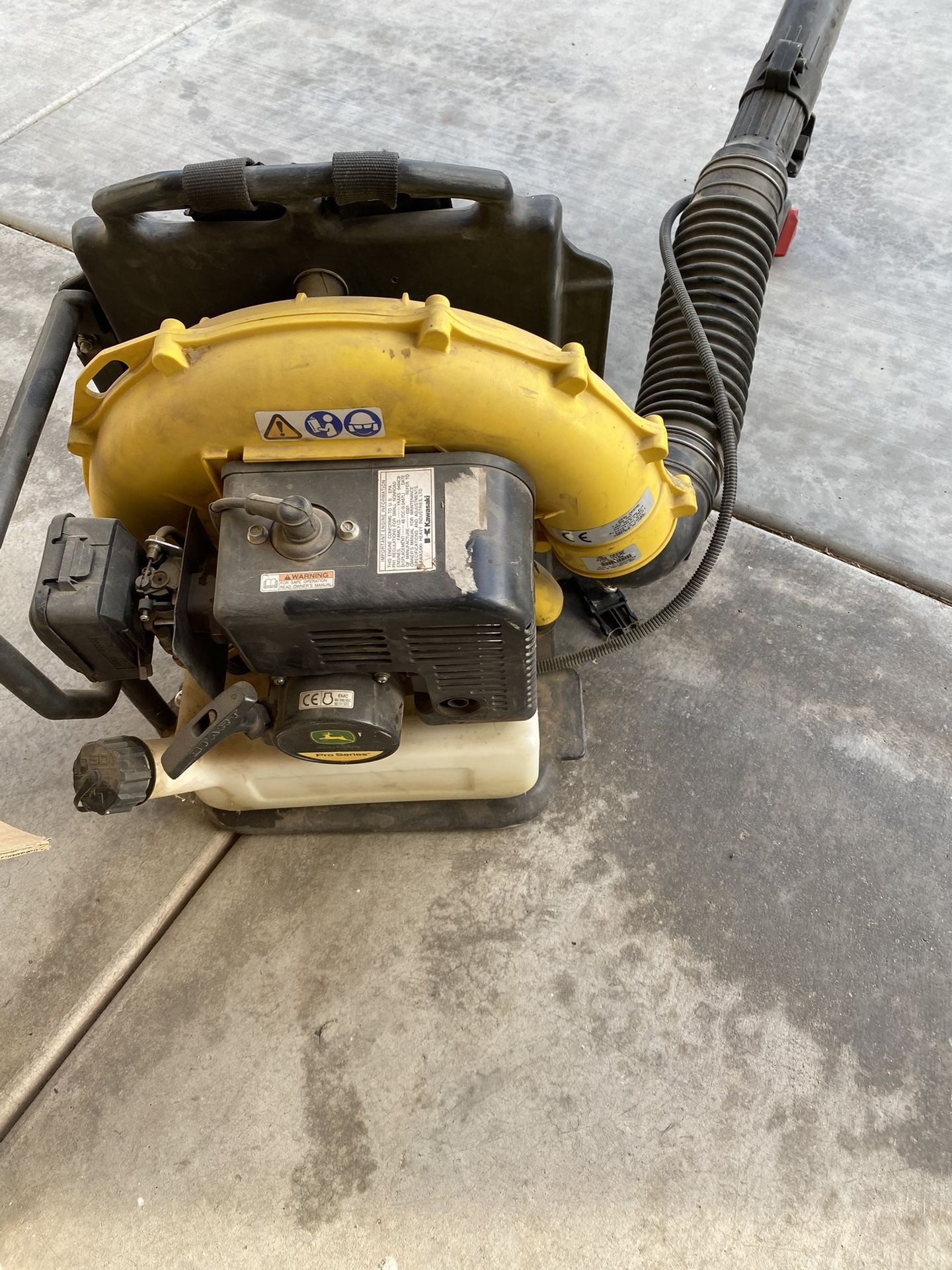 John Deere Leaf Blower