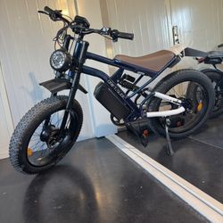 Dual-motor high-speed electric bicycle