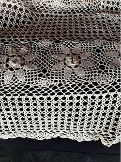 Mantel de gancho para mesa de 8 sillas $15