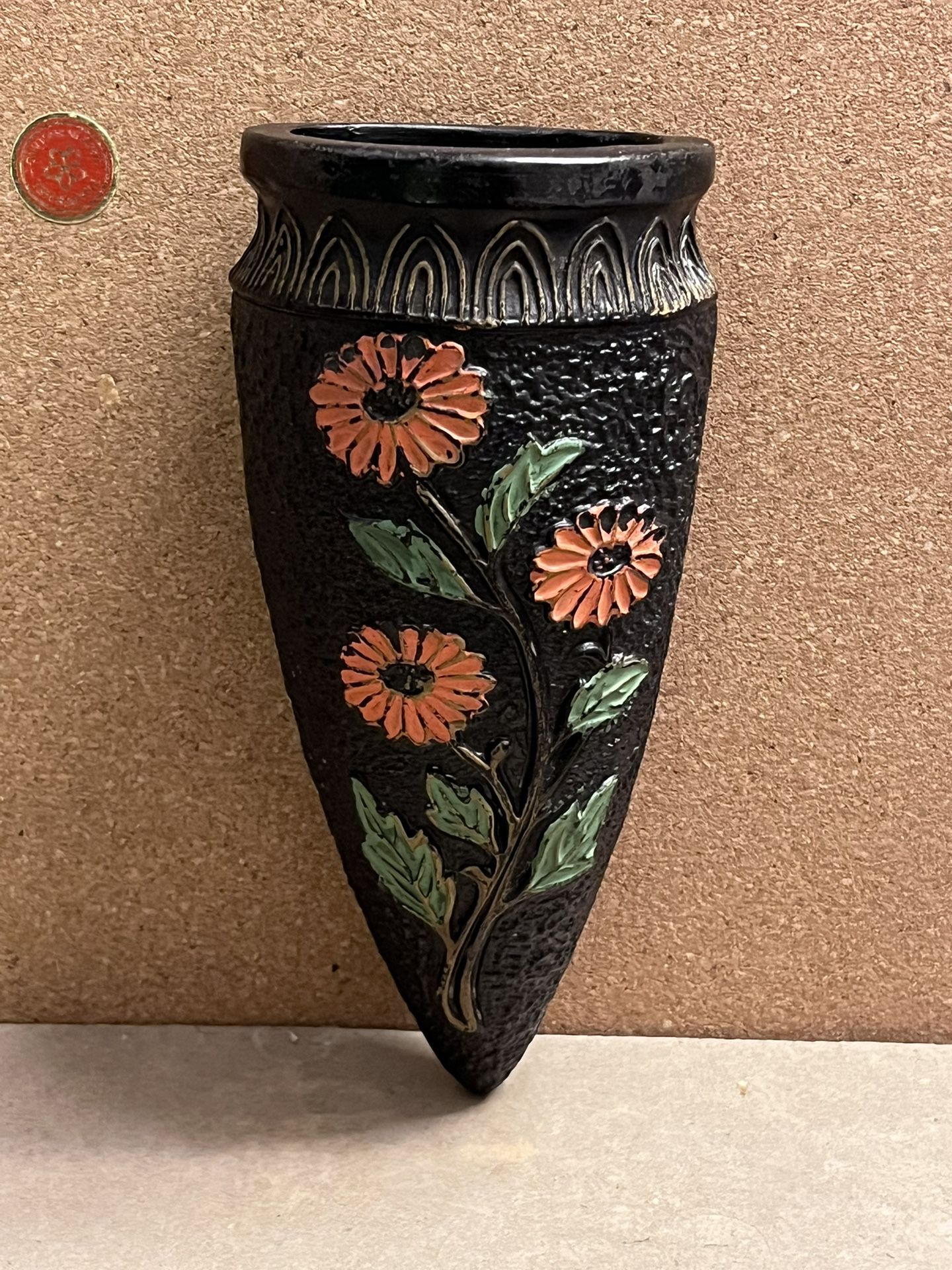 Vintage Tokanabe Ware Flowers wall pocket Vase Ceramic made in Japan 