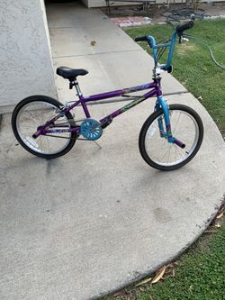 Girls bike