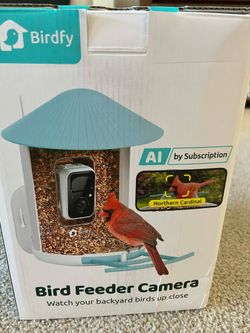 Birdfy Smart Bird Feeder Lite with camera - brand new.
