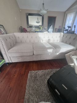 Stylish Comfortable Couch!