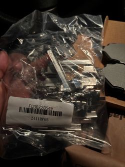 Front Brake Pads and clips for a 2006 Scion TC