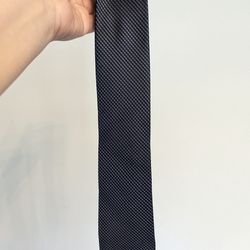 Calvin Klein XL Men's Silk Tie 