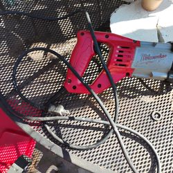 Milwaukee 6538-21 15.0 Amp Super Sawzall Reciprocating Saw.  