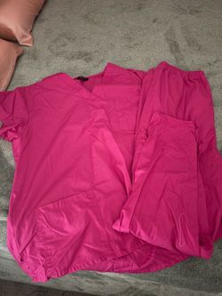 Scrubs set