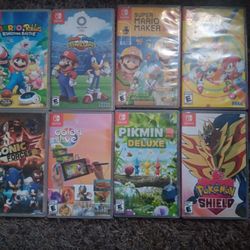 11 Switch Games With Controllers And Case.