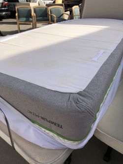 TEMPUR-Flex Hybrid Supreme Twin Mattress