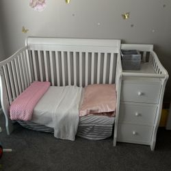 Wayfair Princeton Crib, 3in one (crib, toddler bed, full size bed)
