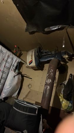 $250 for Evinrude 25 HP Outboard Motor