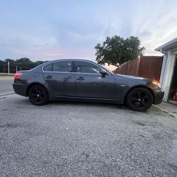 BMW 528xi 