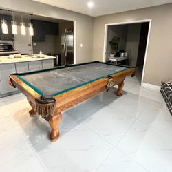 Pool Table Olhaulsen 8ft ( Free Delivery & Set Up & New Color Felt Of Your Choice)