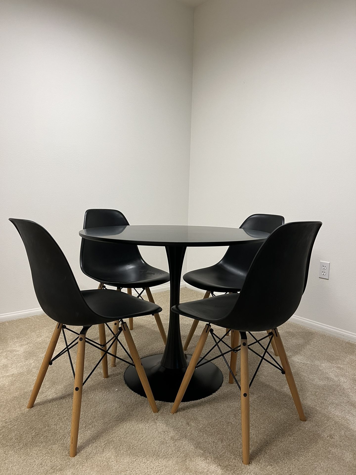 Table and 4 chairs