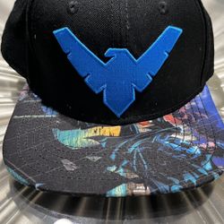 DC COMICS  TAITAN BATMAN NIGHT-WING SNAPBACK CUP