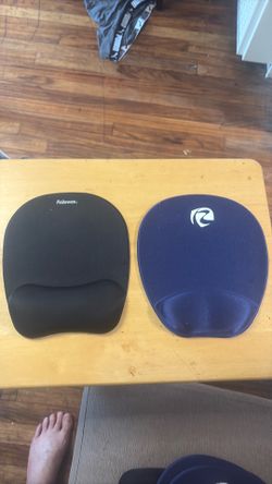 Mouse Pad for comfortable scrolling