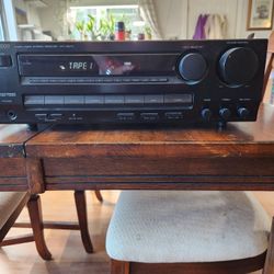 Kenwood KR-5570 Amplifier/Receiver 