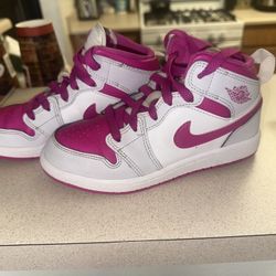 Used Kids Jordan’s Size 13c 