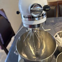 Kitchen Aid  Heavy Duty Modelo k5ss Max Watt 325 Volts 115