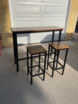 Dinning table with Two Chairs