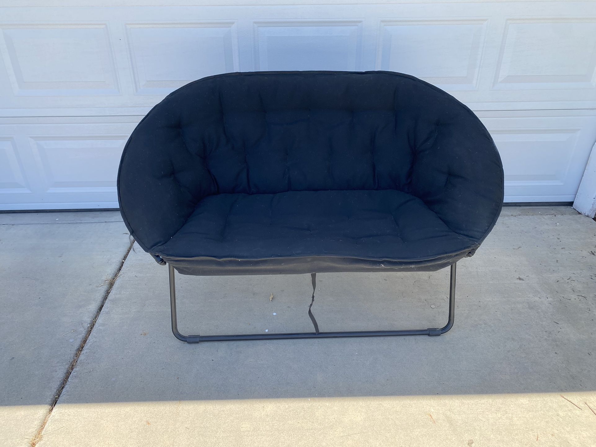 Love Seat (Portable)