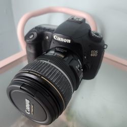 Canon Eos 60D with Extra Lense 75-300mm