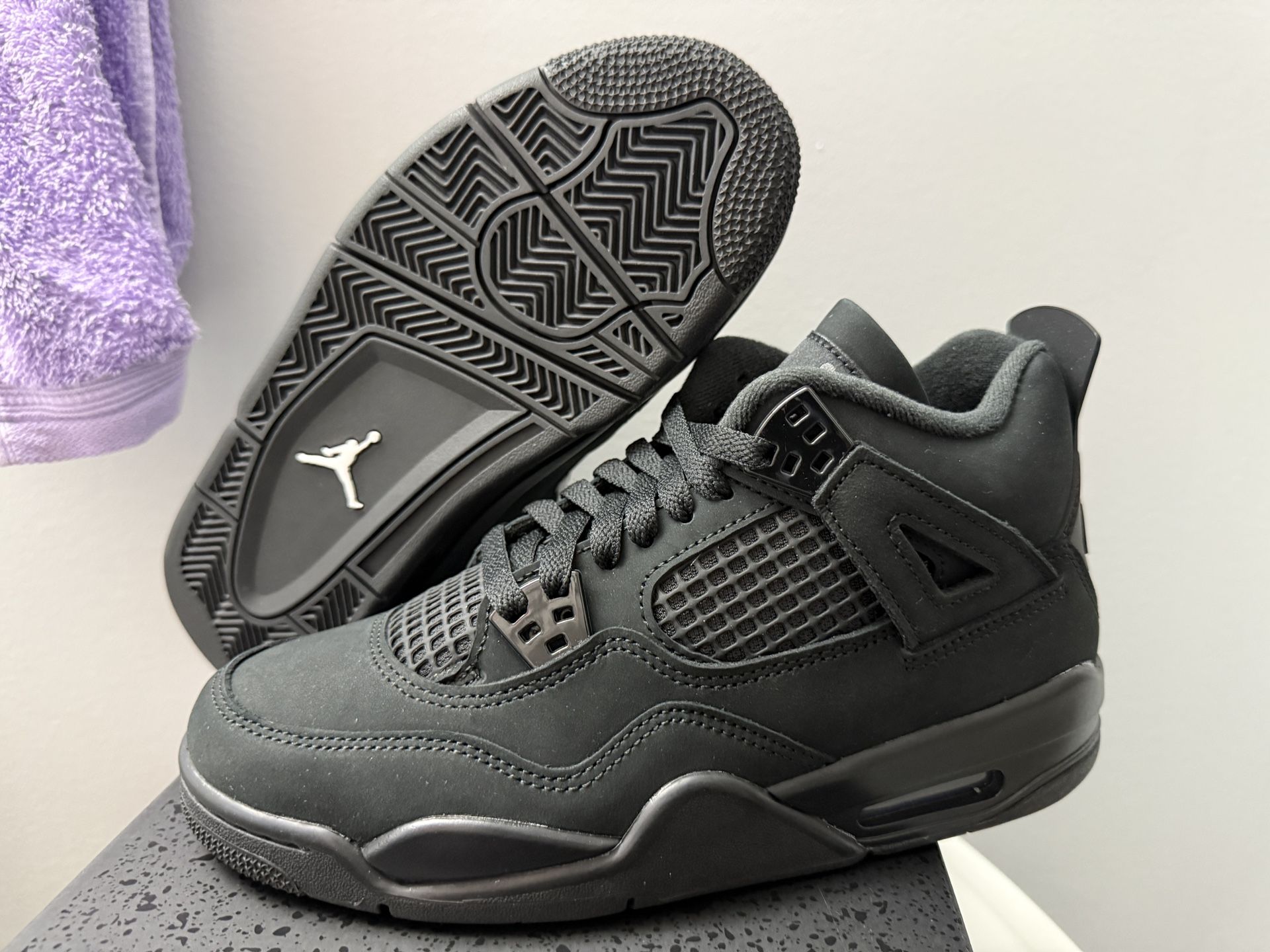 Air Jordan Retro 4 Black Cat Men’s Size 12