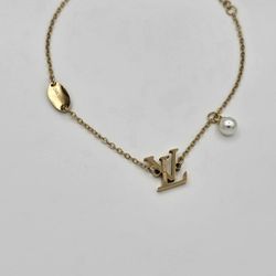 Gold Charm Bracelet 